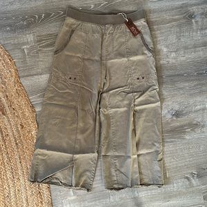 XCVI Flowy Crop Pants